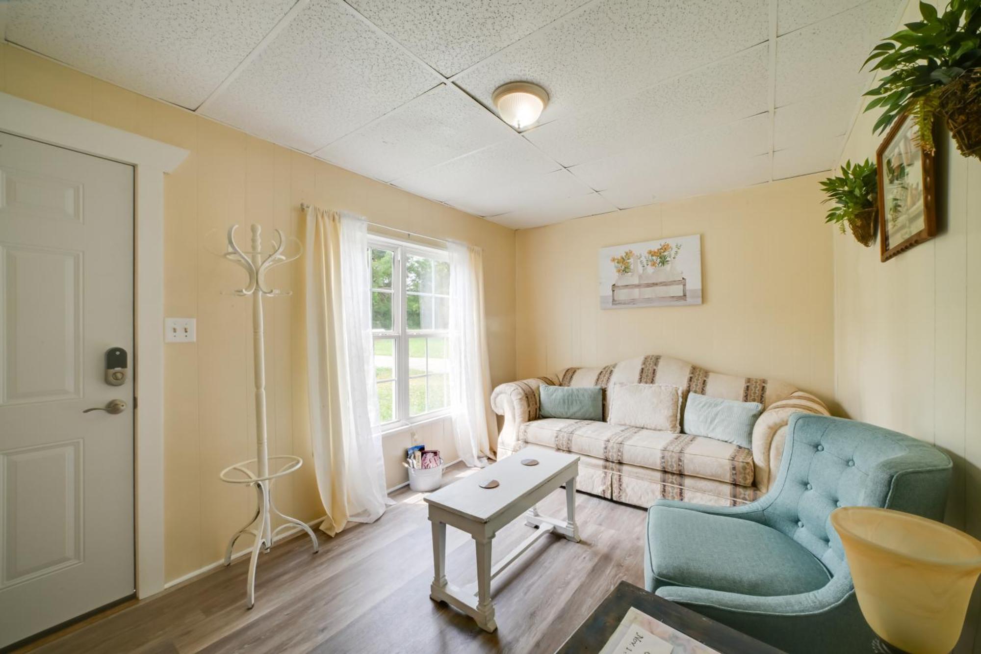 Serene Mcewen Cottage About 2 Mi To Golf Course! 外观 照片